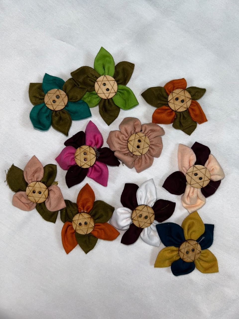 Flower Brooches (set of 10)